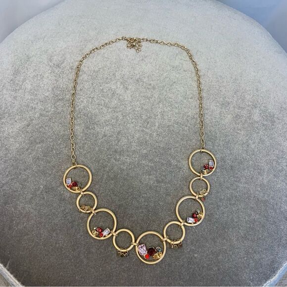 GOLDTONE Circle gem jewel embellished necklace - Picture 3 of 11